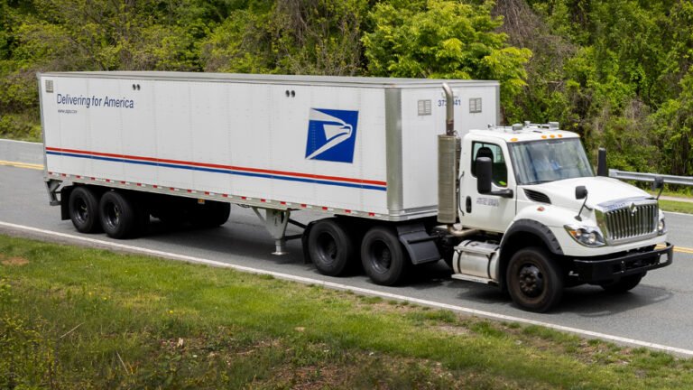 USPS drivers show off their skill in a ‘Roadeo’