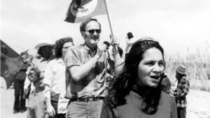 APWU Honors Labor Leader, Civil Rights Activist Dolores Huerta